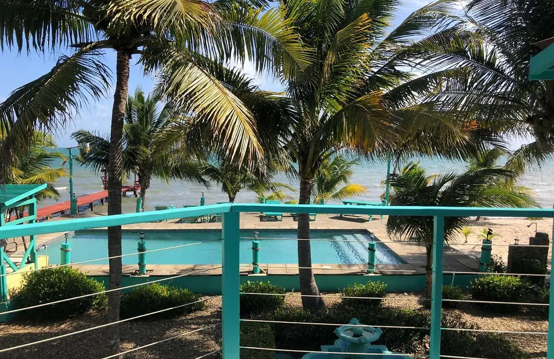Nautical Inn-1